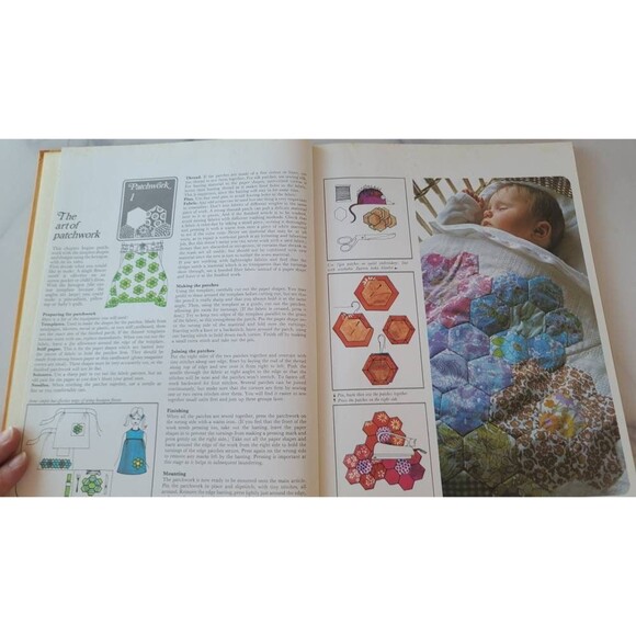 Creative Hands, Volume 4 - Picture 4 of 10